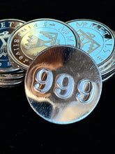 Load image into Gallery viewer, M6 Round